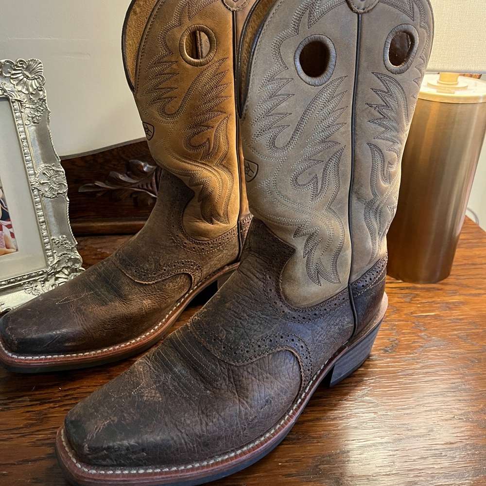 Ariat Brown and Tan Men's Western Cowboy Boots